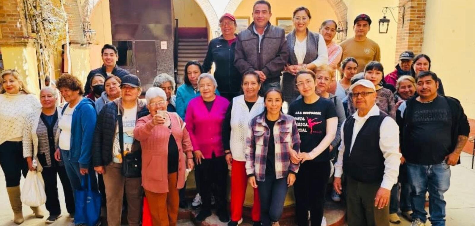 Gestión de pintura para la Casa de Cultura de Ocoyoacac 3
