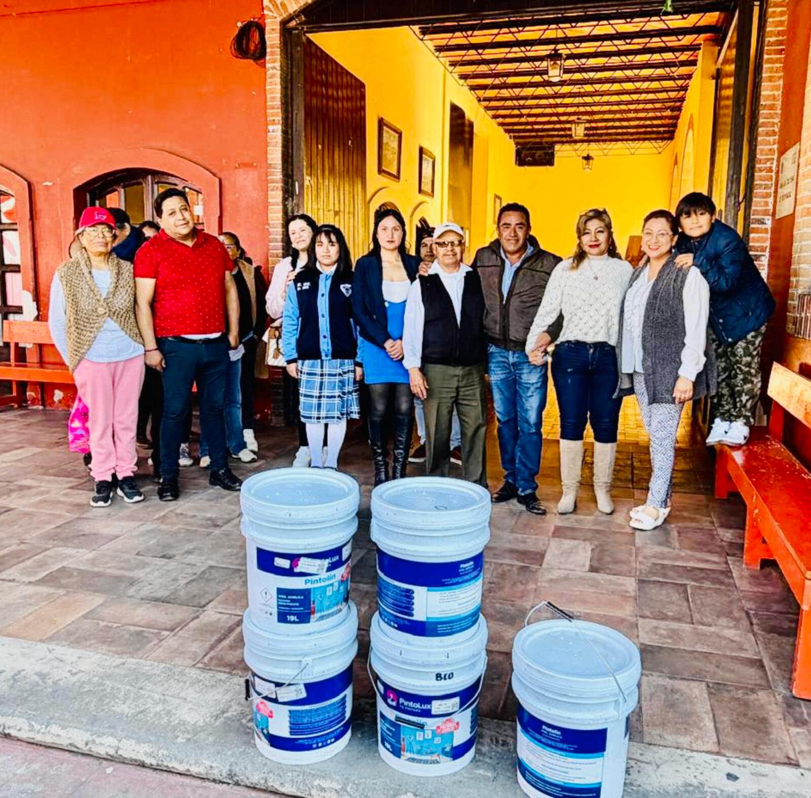 Gestión de pintura para la Casa de Cultura de Ocoyoacac 7