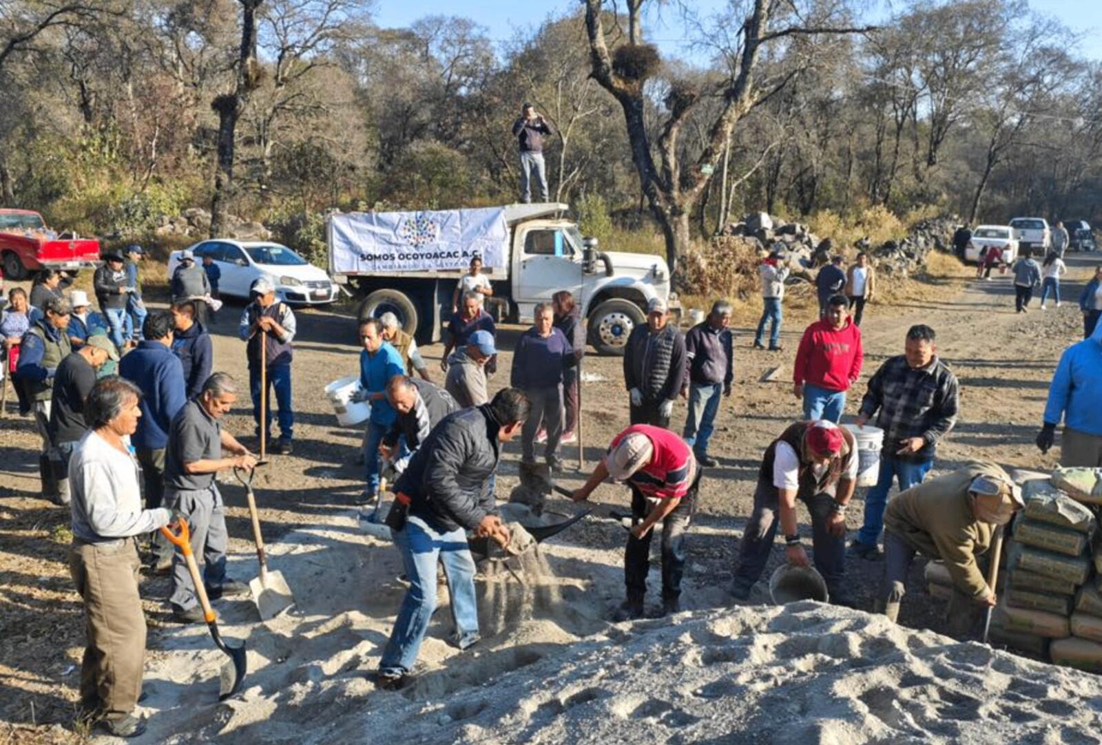 Faena comunitaria en Santiago el Viejo 10