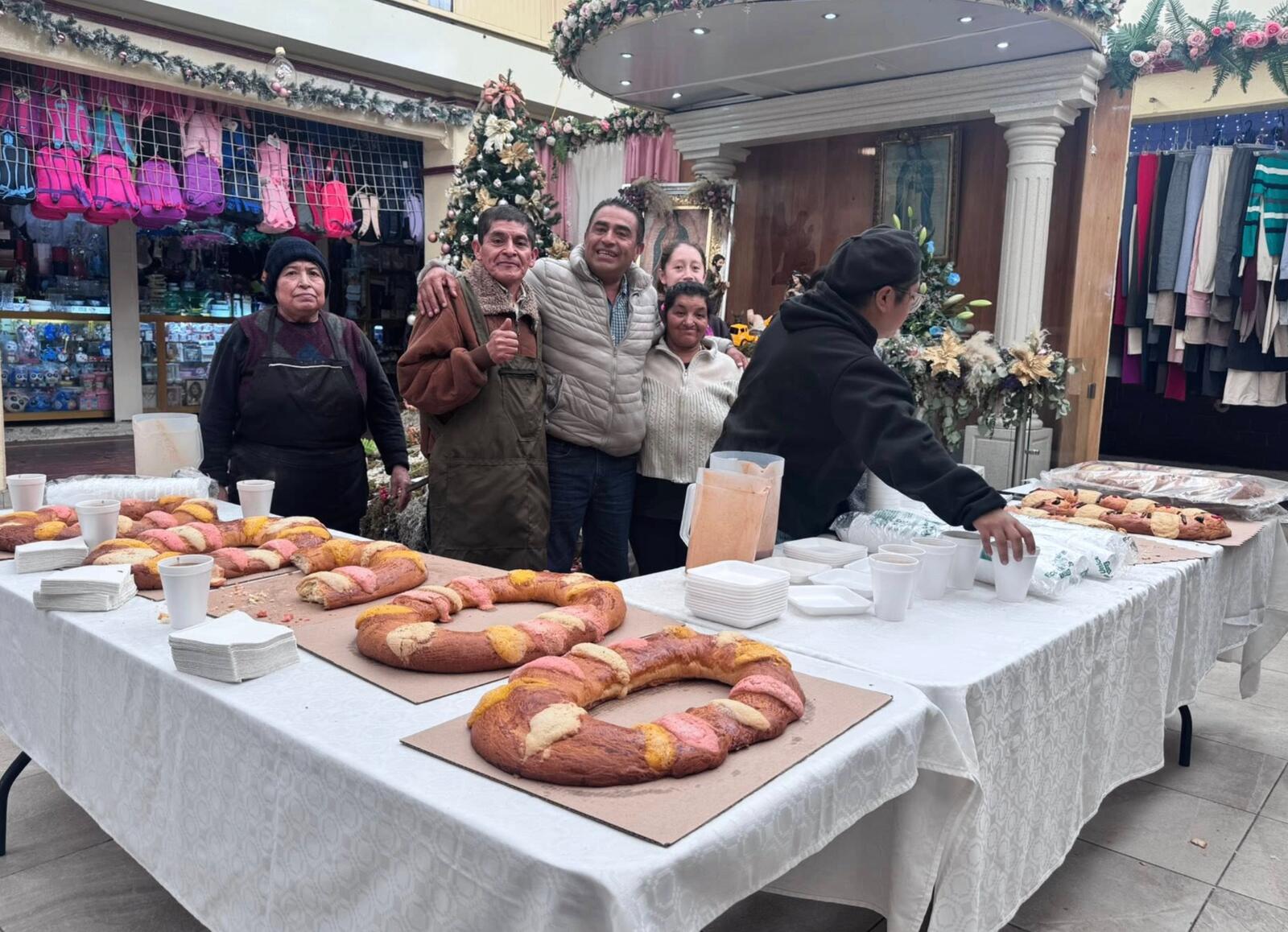 Rosca de Reyes en el Mercado Municipal 3