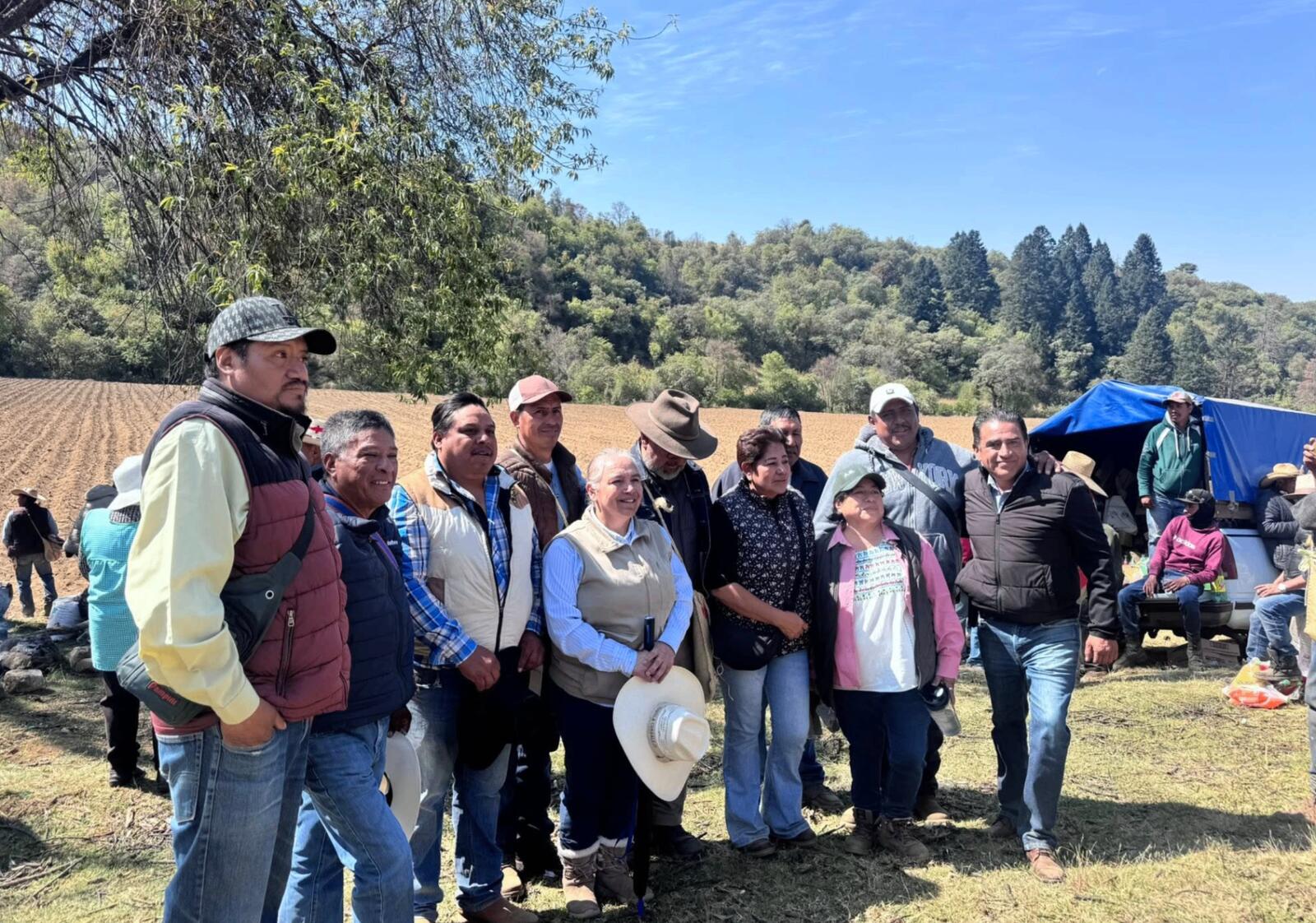 Siembra de la Milpa en la comunidad del Río Muerto 4