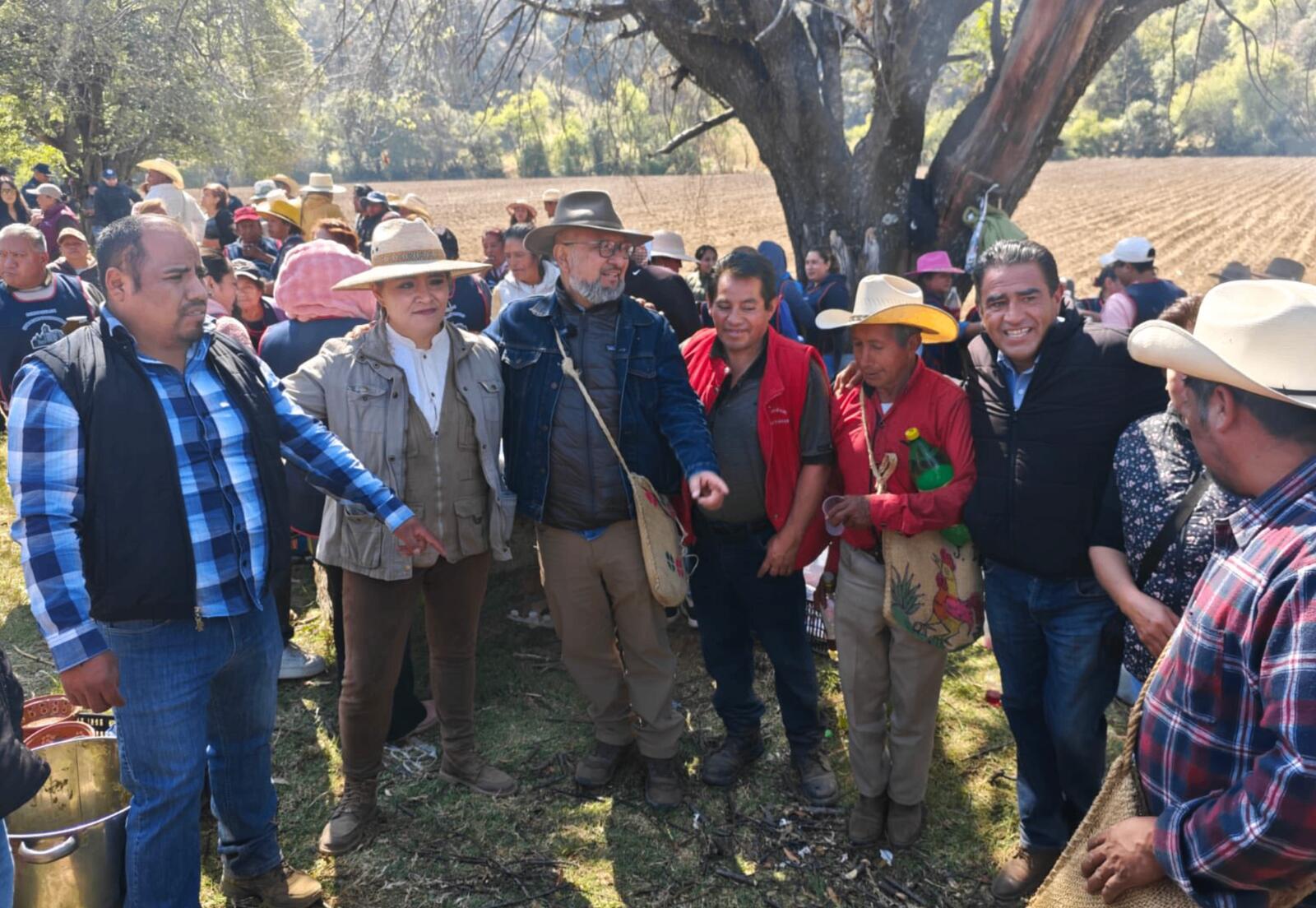 Siembra de la Milpa en la comunidad del Río Muerto 7