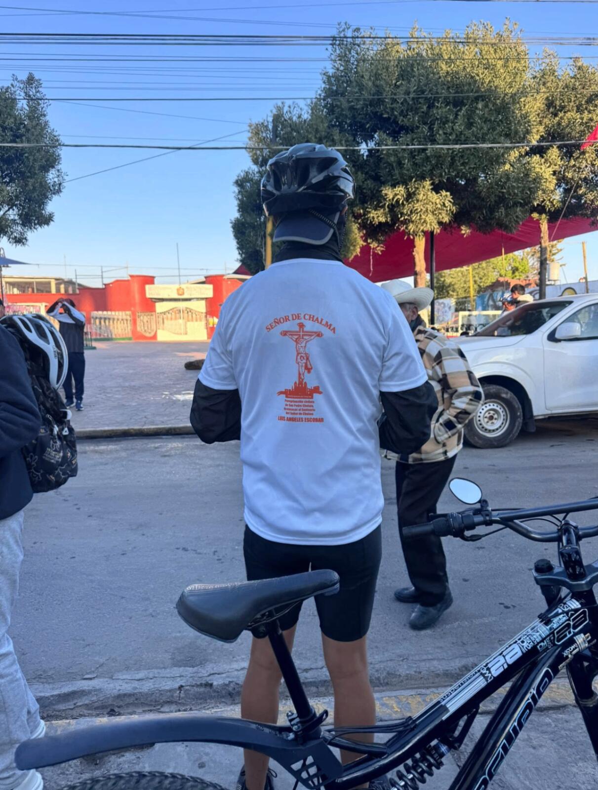 Apoyando nuestras tradiciones: playeras para peregrinos a Chalma 3