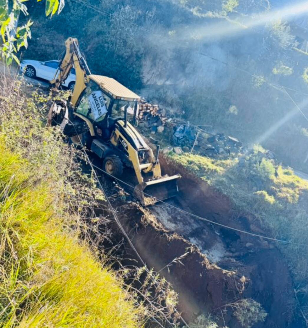 Apertura y rehabilitación de camino en San Jerónimo Acazulco 3